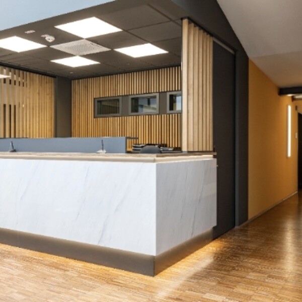 <span style="color: #27348b;">Nachsorgebüro</span>